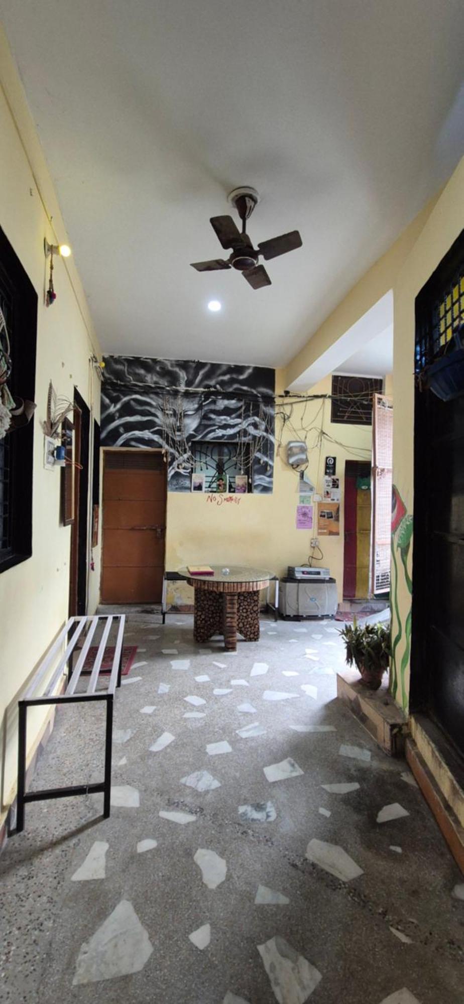 Blabla House Rishikesh Vandrarhem Exteriör bild